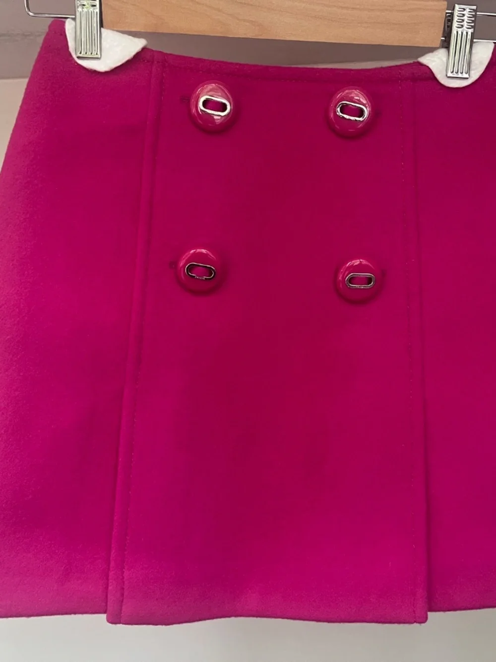 Prada Milano fuchsia  pink wool button skirt -The Angel Wears Prada! - Picture 2 of 9